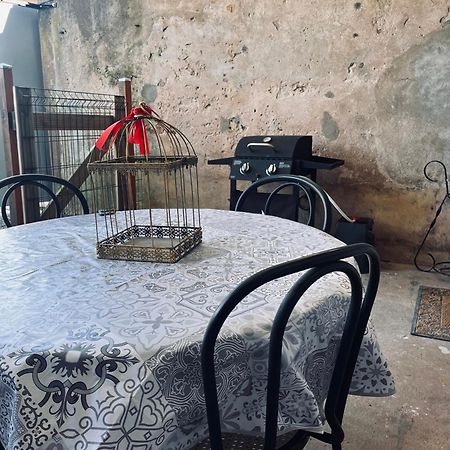 Appartement Avec Terrasse Privative Celles-sur-Plaine Exterior foto