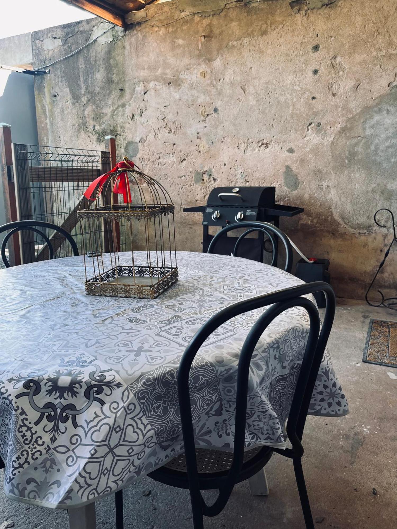 Appartement Avec Terrasse Privative Celles-sur-Plaine Exterior foto